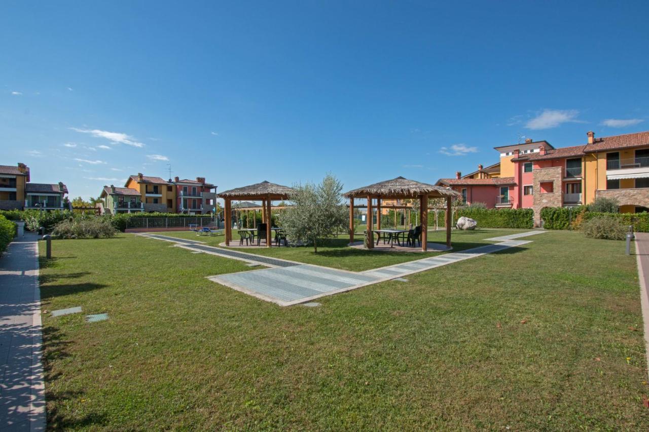Baglio Degli Ulivi 3 Apartment By Wonderful Italy Sirmione Exterior photo